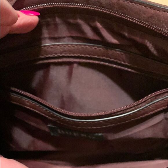 Bueno Plum Crossbody Bag with Adjustable Strap NWOT - Picture 6 of 11